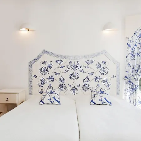 Casa Dos Gemeos * Luz